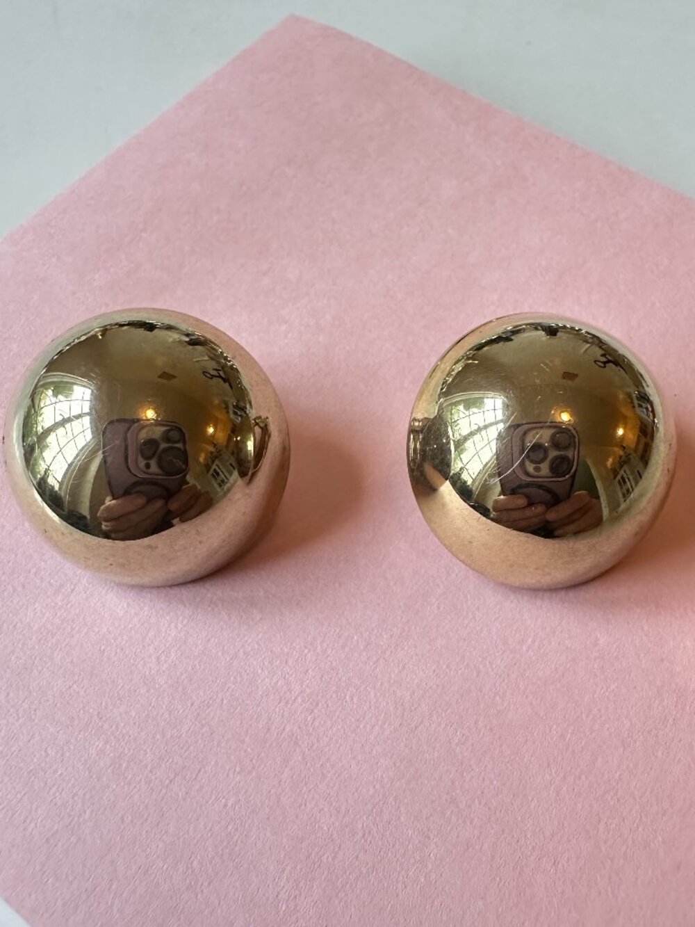 Vintage Gold Tone Dome Clip-On Earrings 2cm Round Statement Button Earrings